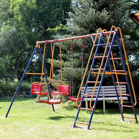 In Schoener Garten, Cleaning Included Neubukow